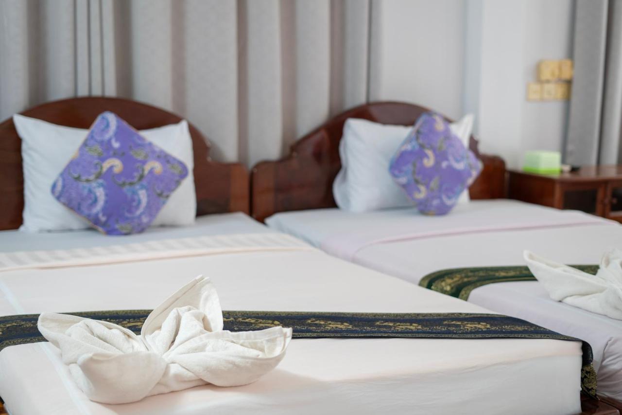 Siem Reap Riverside Hotel Exterior foto